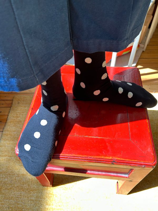 Sauntering Socks - Black Dot Online