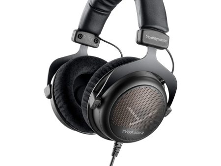 beyerdynamic TYGR 300 R Gaming Headset Fashion