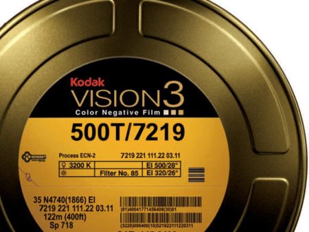 Kodak VISION3 500T Color Negative Film #7219 | 16mm, 400  Roll, Single Perf Fashion